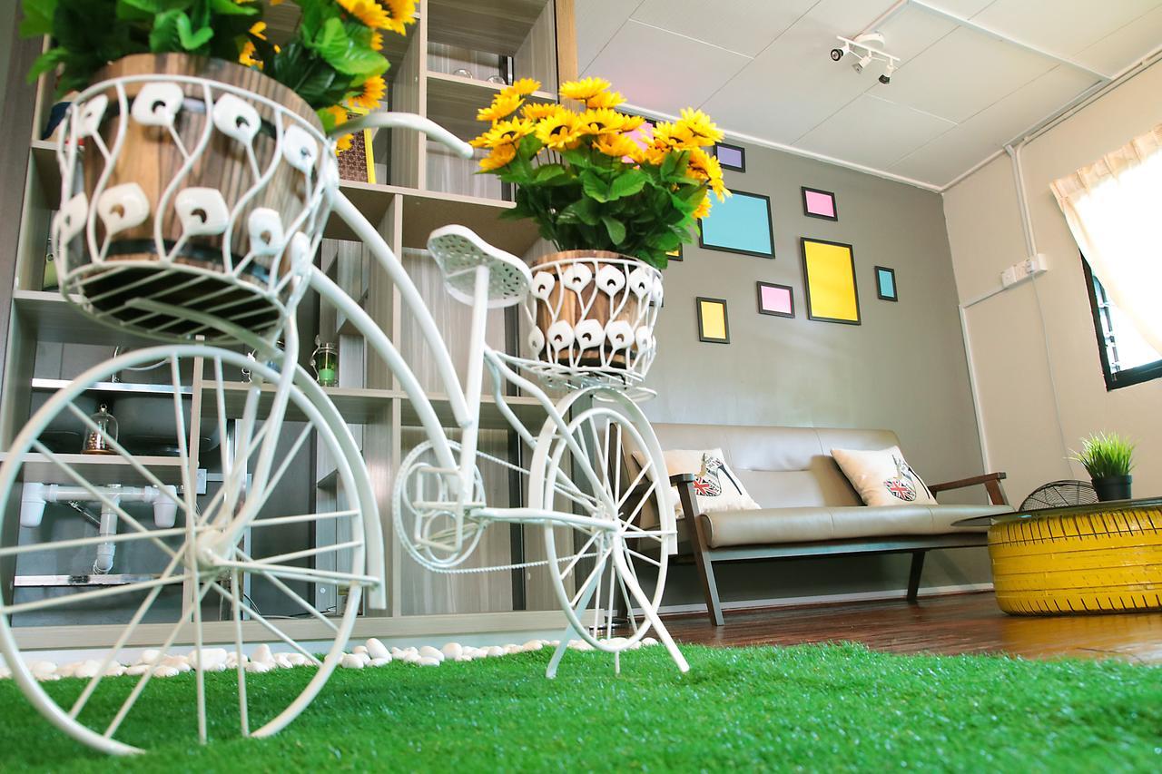 Hostel The Bunk By Olive Malacca Exterior foto