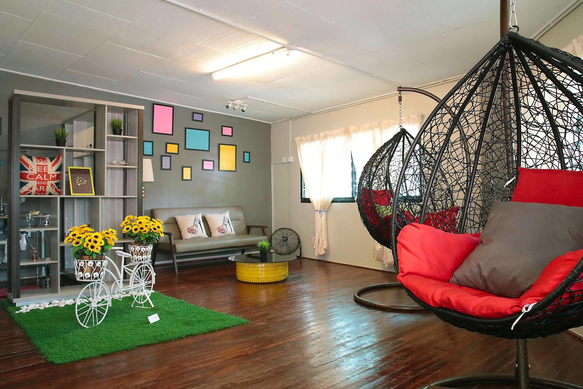 Hostel The Bunk By Olive Malacca Exterior foto